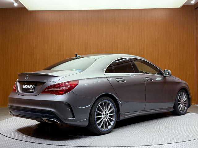 メルセデス・ベンツ ＣＬＡ１８０ AMG スタイル 千葉県 2018(平30)年 2.9万km マウンテングレー ＡＭＧプレミアムパッケージ　/パノラマＳＲ　/１オーナー　/ｈ／ｋサウンド　/アンビエントライト　/純正ナビ　/バックカメラ　/ＡＣＣ　/ＢＳＭ　/ＬＥＤヘッドライト　/オートライト　/半革　/シートヒーター　/パワーシート
