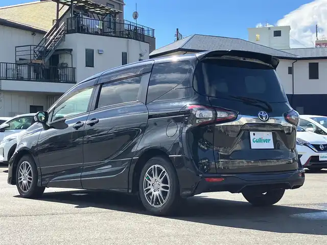 トヨタ シエンタ G 大阪府 2017(平29)年 2.3万km ブラックマイカ モデリスタエアロ/純正ナビ(CD/DVD/BT/フルセグ)/バックカメラ/両側パワースライドドア/ETC2.0/ワンオーナー/USB入力端子/ウォークスルー/純正フロアマット/横滑り防止装置/レーンキープアシスト/オートライト/オートマチックハイビーム/LEDヘッドライト/Wエアバック/純正ホイールキャップ車載/エンジンスタートボタン/スマートキー/パワーステアリング/パワーウィンドウ/アイドリングストップ/オートエアコン/社外アルミホイール/ABS/Wエアバック