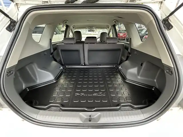 トヨタ プリウス α G 群馬県 2012(平24)年 7.5万km ホワイトパールクリスタルシャイン (株)IDOMが運営する【じしゃロン伊勢崎店】の自社ローン専用車両になりますこちらは現金またはオートローンご利用時の価格です。自社ローンご希望の方は別途その旨お申付け下さい/純正HDDナビゲーション/バックカメラ/CD/DVD/SD/BT/DTV/MSV/ビルトインETC/クルーズコントロール/LEDヘッドライト/フォグライト/オートライト/ドアバイザー/純正フロアマット