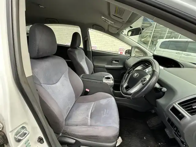 トヨタ プリウス α G 群馬県 2012(平24)年 7.5万km ホワイトパールクリスタルシャイン (株)IDOMが運営する【じしゃロン伊勢崎店】の自社ローン専用車両になりますこちらは現金またはオートローンご利用時の価格です。自社ローンご希望の方は別途その旨お申付け下さい/純正HDDナビゲーション/バックカメラ/CD/DVD/SD/BT/DTV/MSV/ビルトインETC/クルーズコントロール/LEDヘッドライト/フォグライト/オートライト/ドアバイザー/純正フロアマット