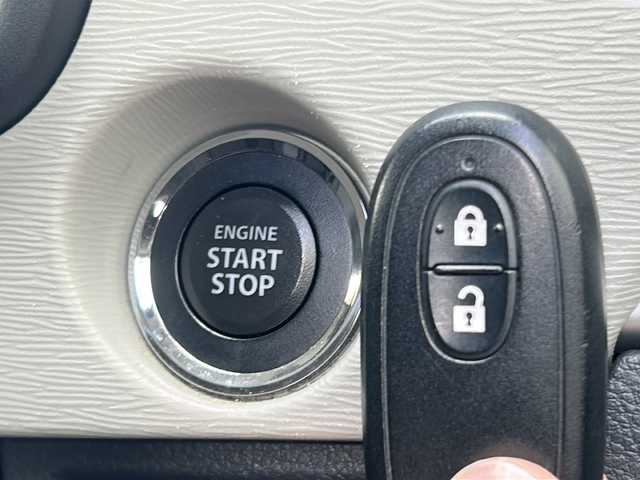 スズキ ワゴンＲ FZ 鳥取県 2014(平26)年 5.2万km クリスタルホワイトP ワンオーナー/プリクラッシュ/フルタイム４WD/スマートキーx2個/前席シートヒーター/純正エアロ/純正14インチAW/社外メモリナビ/ワンセグ・USB/革巻ステアリング/アイドリングストップ/オートエアコン/ETC/保証書・取説