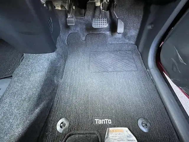 ダイハツ タント カスタムRSトップED VS SAⅢ 愛知県 2019(平31)年 9万km 赤 スマートキー/プッシュスタート/純正8インチナビ/（CD/DVD/FM/AM/BT/HDMI/USB）/フルセグTV/パノラミックビューモニター/純正10.1インチフリップダウンモニター/ETC/純正15インチAW/スマートアシスト3/両側パワースライドドア/ハーフレザーシート/シートヒーター/純正フロアマット/純正ドアバイザー/ステアリングスイッチ/取説、保証書