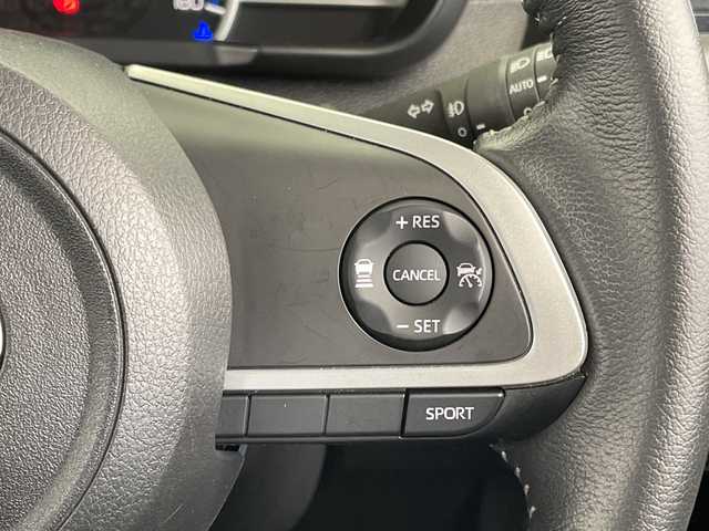 ダイハツ トール カスタムG ターボ 栃木県 2023(令5)年 1.8万km パールホワイトⅢ 純正ディスプレイオーディオ　/（フルセグTV/bluetooth）/禁煙車　/全方位カメラ　/前後コーナーセンサー　/スマートアシスト　/ビルトインＥＴＣ　/前後ドラレコ　/両側パワースライドドア　/オートライト　/ＬＥＤヘッドライト　/フォグランプ/スマートキー/プッシュスタート/アイドリングストップ/ステアリングスイッチ/革巻きステアリング/電動格納ミラー/純正アルミホイール/社外フロアマット