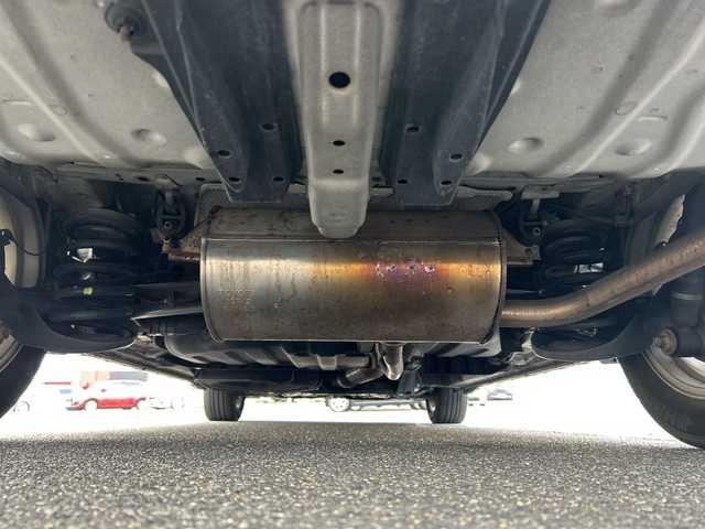 トヨタ ヴォクシー ZS 煌 山口県 2011(平23)年 9万km ブラック ワンオーナー/禁煙車/モデリスタエアロ/(フロント・リアアンダー)/スマートキー/プッシュスタート/フリップダウンモニター/ETC/両側パワースライドドア/純正メモリナビ/(TV/BT/DVD/ラジオ)/バックカメラ/パドルシフト/オートライト/オートエアコン/純正フロアマット/純正アルミホイール/保証書/取扱説明書/記録簿