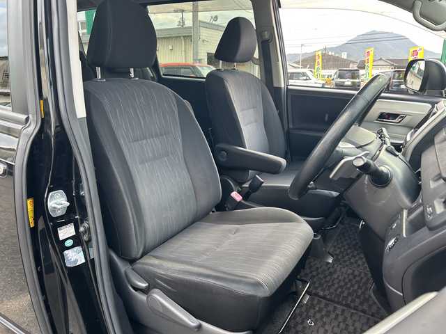 トヨタ ヴォクシー ZS 煌 山口県 2011(平23)年 9万km ブラック ワンオーナー/禁煙車/モデリスタエアロ/(フロント・リアアンダー)/スマートキー/プッシュスタート/フリップダウンモニター/ETC/両側パワースライドドア/純正メモリナビ/(TV/BT/DVD/ラジオ)/バックカメラ/パドルシフト/オートライト/オートエアコン/純正フロアマット/純正アルミホイール/保証書/取扱説明書/記録簿