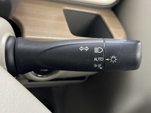 スズキ ラパン X 秋田県 2021(令3)年 2万km フレンチミントパールメタリック 4WD/純正ナビ　/フルセグTV/CD/DVD/Bluetooth/レーダーブレーキサポート　/レーンキープアシスト　/横滑り防止装置　/コーナーセンサー　/アイドリングストップ/バックカメラ　/前席シートヒーター　/nanoeエアコン　/スペアキー　/エンジンスターター　/LEDヘッドライト/ドアミラーヒーラー/電動格納ミラー/プッシュスタート/純正フロアマット/純正アルミホイール/純正ドアバイザー