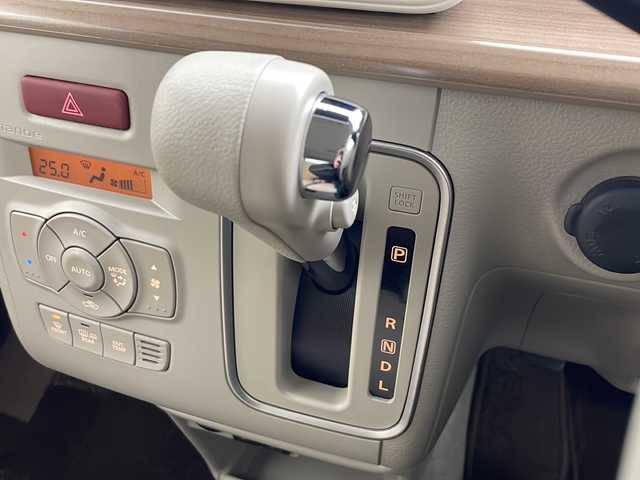 スズキ ラパン X 秋田県 2021(令3)年 2万km フレンチミントパールメタリック 4WD/純正ナビ　/フルセグTV/CD/DVD/Bluetooth/レーダーブレーキサポート　/レーンキープアシスト　/横滑り防止装置　/コーナーセンサー　/アイドリングストップ/バックカメラ　/前席シートヒーター　/nanoeエアコン　/スペアキー　/エンジンスターター　/LEDヘッドライト/ドアミラーヒーラー/電動格納ミラー/プッシュスタート/純正フロアマット/純正アルミホイール/純正ドアバイザー