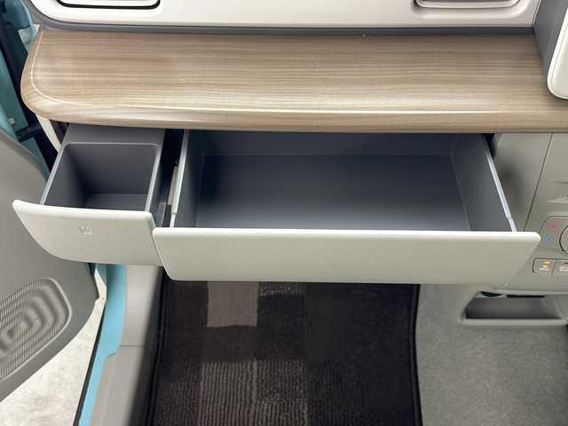 スズキ ラパン X 秋田県 2021(令3)年 2万km フレンチミントパールメタリック 4WD/純正ナビ　/フルセグTV/CD/DVD/Bluetooth/レーダーブレーキサポート　/レーンキープアシスト　/横滑り防止装置　/コーナーセンサー　/アイドリングストップ/バックカメラ　/前席シートヒーター　/nanoeエアコン　/スペアキー　/エンジンスターター　/LEDヘッドライト/ドアミラーヒーラー/電動格納ミラー/プッシュスタート/純正フロアマット/純正アルミホイール/純正ドアバイザー