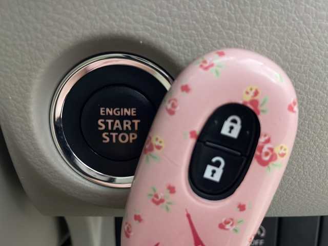 スズキ ラパン X 秋田県 2021(令3)年 2万km フレンチミントパールメタリック 4WD/純正ナビ　/フルセグTV/CD/DVD/Bluetooth/レーダーブレーキサポート　/レーンキープアシスト　/横滑り防止装置　/コーナーセンサー　/アイドリングストップ/バックカメラ　/前席シートヒーター　/nanoeエアコン　/スペアキー　/エンジンスターター　/LEDヘッドライト/ドアミラーヒーラー/電動格納ミラー/プッシュスタート/純正フロアマット/純正アルミホイール/純正ドアバイザー