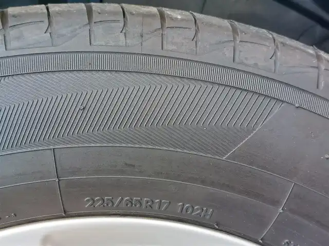 日産 エクストレイル ハイブリッド 20Xi 東京都 2020(令2)年 6.4万km ブリリアントホワイトパール オートプロパイロット/純正10インチナビ（MM519D-L）/CD/DVD/BT/AM/FM/TV/アラウンドビューモニター/ビルトインETC/ハーフレザーシート/全席シートヒーター/LEDヘッドライト/ルーフレール/デジタルインナーミラー/ハンズフリー電動リアゲート