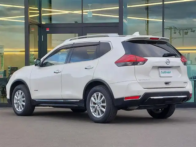 日産 エクストレイル ハイブリッド 20Xi 東京都 2020(令2)年 6.4万km ブリリアントホワイトパール オートプロパイロット/純正10インチナビ（MM519D-L）/CD/DVD/BT/AM/FM/TV/アラウンドビューモニター/ビルトインETC/ハーフレザーシート/全席シートヒーター/LEDヘッドライト/ルーフレール/デジタルインナーミラー/ハンズフリー電動リアゲート