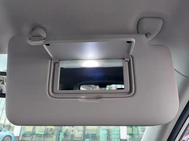 日産 エクストレイル ハイブリッド 20Xi 東京都 2020(令2)年 6.4万km ブリリアントホワイトパール オートプロパイロット/純正10インチナビ（MM519D-L）/CD/DVD/BT/AM/FM/TV/アラウンドビューモニター/ビルトインETC/ハーフレザーシート/全席シートヒーター/LEDヘッドライト/ルーフレール/デジタルインナーミラー/ハンズフリー電動リアゲート