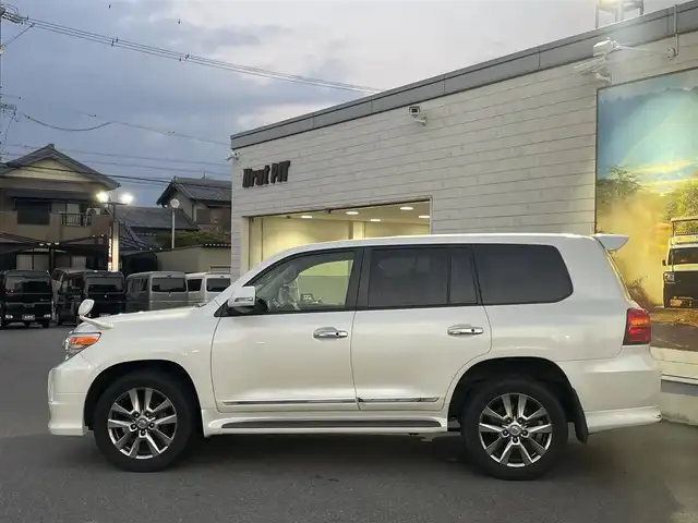 トヨタ ランドクルーザー AX 愛知県 2015(平27)年 10.6万km ホワイトパールクリスタルシャイン ECLIPSE SDナビ/フルセグTV/バックカメラ/Bluetooth/サンルーフ/モデリスタエアロ/デフロック/ETC