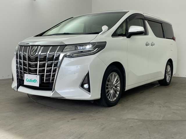 トヨタ アルファード G 兵庫県 2019(平31)年 7.3万km ホワイトパールクリスタルシャイン ・ワンオーナー車/・サンルーフ/・トヨタセーフティーセンス/・プリクラッシュセーフティ/・レーントレーシングアシスト/・レーダークルーズコントロール/・オートマチックハイビーム/・パーキングサポートブレーキ/・ロードサインアシスト/・先行車発進告知/・ナノイー/・純正10型ナビ＆フルセグ＆BT＆USB＆DVD&HDMI/・純正12型フリップダウンモニター/・両側パワースライドドア/・バックカメラ/・ビルトインETC2.0/・ベージュ革シート/・前席パワーシート/・運転席メモリーシート/・前席シートヒーター/・前席シートベンチレーション/・助手席、2列目オットマン/・ステアリングスイッチ/・ウッドコンビステアリング/・スマートキー/・プッシュスタート/・3眼LEDヘッドライト/・LEDフォグ/・オートライト/・AC１００V/・純正17インチアルミホイール
