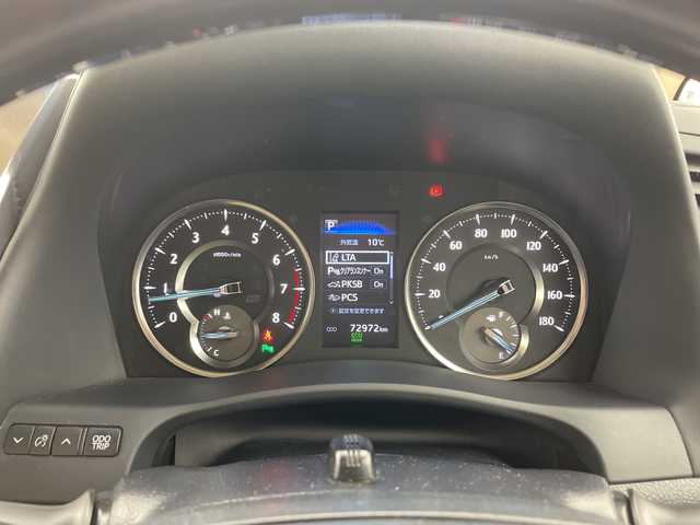 トヨタ アルファード G 兵庫県 2019(平31)年 7.3万km ホワイトパールクリスタルシャイン ・ワンオーナー車/・サンルーフ/・トヨタセーフティーセンス/・プリクラッシュセーフティ/・レーントレーシングアシスト/・レーダークルーズコントロール/・オートマチックハイビーム/・パーキングサポートブレーキ/・ロードサインアシスト/・先行車発進告知/・ナノイー/・純正10型ナビ＆フルセグ＆BT＆USB＆DVD&HDMI/・純正12型フリップダウンモニター/・両側パワースライドドア/・バックカメラ/・ビルトインETC2.0/・ベージュ革シート/・前席パワーシート/・運転席メモリーシート/・前席シートヒーター/・前席シートベンチレーション/・助手席、2列目オットマン/・ステアリングスイッチ/・ウッドコンビステアリング/・スマートキー/・プッシュスタート/・3眼LEDヘッドライト/・LEDフォグ/・オートライト/・AC１００V/・純正17インチアルミホイール