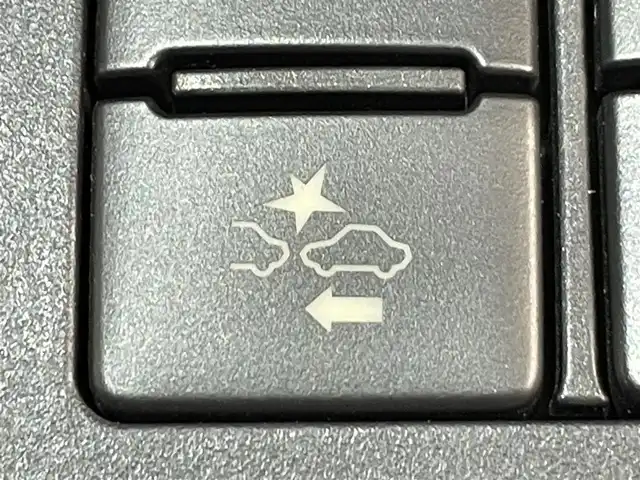 トヨタ シエンタ G クエロ 愛知県 2019(令1)年 7.6万km ヴィンテージブラウンパールクリスタルシャイン/ホワイトパールクリスタルシャイン ツートンカラー/純正SDナビ/CD/DVD/BT/フルセグTV/全方位カメラ/ビルドinETC/トヨタセーフティーセンス/衝突軽減ブレーキ/レーンキープアシスト/先行車発進お知らせ機能/LEDヘッドライト/オートライト/オートハイビーム/両側パワースライドドア/スマートキー/プッシュスタート/純正ドライブレコーダー