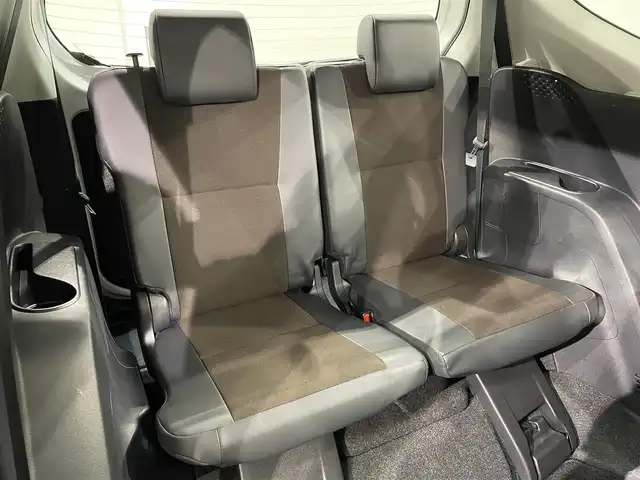 トヨタ シエンタ G クエロ 愛知県 2019(令1)年 7.6万km ヴィンテージブラウンパールクリスタルシャイン/ホワイトパールクリスタルシャイン ツートンカラー/純正SDナビ/CD/DVD/BT/フルセグTV/全方位カメラ/ビルドinETC/トヨタセーフティーセンス/衝突軽減ブレーキ/レーンキープアシスト/先行車発進お知らせ機能/LEDヘッドライト/オートライト/オートハイビーム/両側パワースライドドア/スマートキー/プッシュスタート/純正ドライブレコーダー