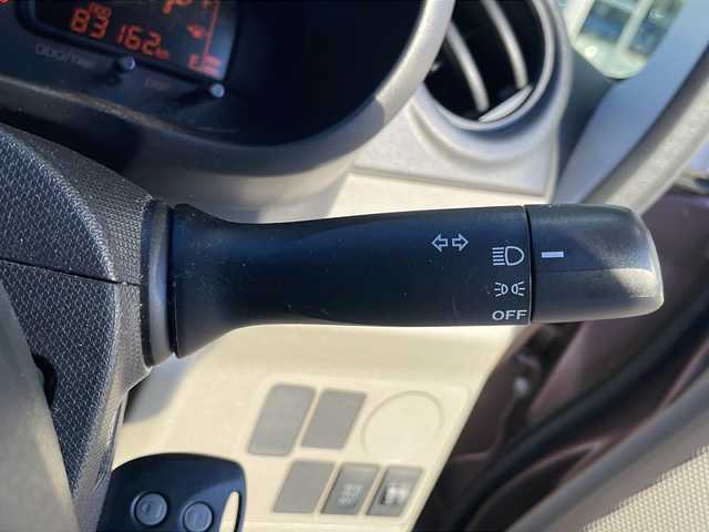 ダイハツ ムーヴ L 静岡県 2013(平25)年 8.4万km シルキーマルーンクリスタルメタリック 純正メモリナビ/・CD/・DVD/・フルセグＴＶ/・Bluetooth/・AM/・FM/主要装備/・ETC/・純正フロアマット/・Wエアバック/・リモコンキー/・純正ホイールキャップ