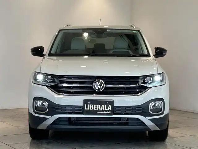 フォルクスワーゲン ＶＷ Ｔ－クロス TSI アクティブ 愛知県 2022(令4)年 1.7万km グレー ＬＥＤヘッドライト　/アダプティブクルーズコントロール　/コーナーセンサー　/純正ナビゲーション　/バックカメラ/アイドリングストップ/ウィンカーミラー/プッシュスタート/ETC2/0/AppleCarPlay