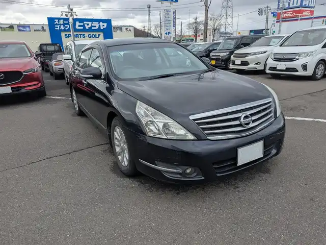 日産 ティアナ 250XL 福井県 2009(平21)年 15.3万km サファイアブラック ワンオーナー車/キセノンヘッドライト/純正16インチAW/前席パワーシート/Fフォグ/バックカメラ/純正HDDナビ（CD/DVD/BT/AUX）/盗難防止装置/ビルトインETC/ダブル＋サイドエアバッグ/純正フロアマット/スマートキー