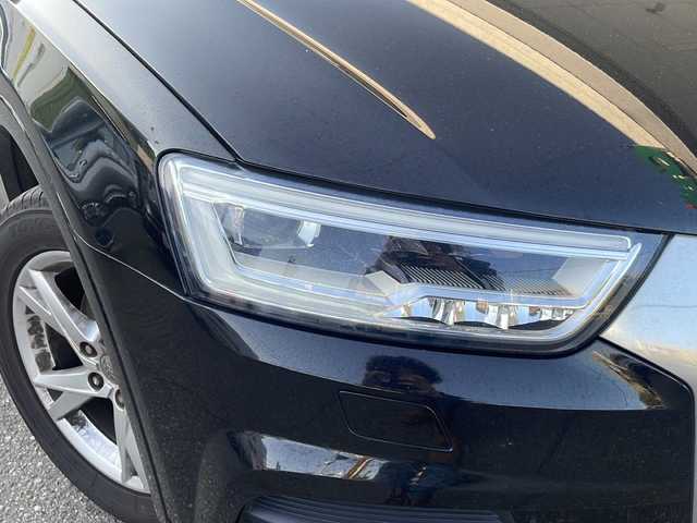 アウディ Ｑ３ 2．0 TFSI クワトロ 180PS 福井県 2017(平29)年 11.7万km 黒 プッシュスタート/スマートキー/オートライト/電格ミラー/ステアリングスイッチ/前席パワーシート/デジタルインナーミラー/前後ドラレコ/パワーバックドア/コーナーセンサー/ダウンヒルアシストコントロール/ルーフレール