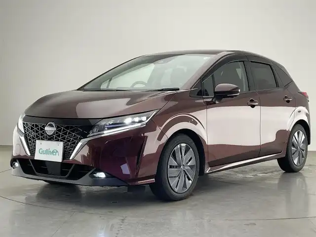 日産 ノート X 愛知県 2021(令3)年 5.3万km バーガンディー 純正９型ＤＡナビ　フルセグＴＶ　カープレイ　ＨＤＭＩ　全方位カメラ　寒冷地仕様　シートヒーター　ハンドルヒーター　ワイヤレス充電　ＢＳＭ　ＬＥＤオートライト　フォグ　ＥＴＣ２．０　コーナーセンサー　エマージェンシーブレーキ　オートホールド　禁煙車