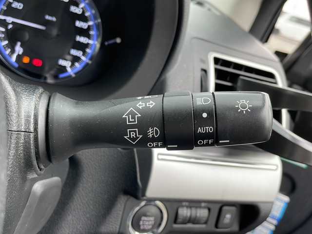 スバル レヴォーグ 1．6GT 新潟県 2014(平26)年 11.1万km クリスタルブラックシリカ ４WD/社外SDナビ/(BT/AM/FM/CD/DVD/フルセグTV)/クルーズコントロール/パドルシフト/ETC/ABS/横滑り防止機能/盗難防止装置/カーテンエアバック/ステアリングスイッチ/電格ミラー/社外17インチアルミホイール/純正フロアマット