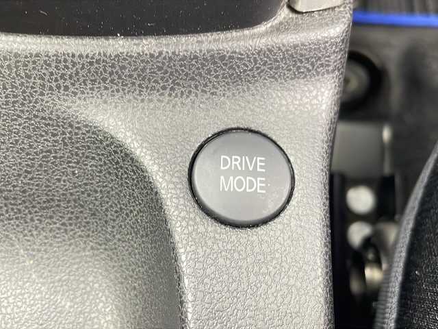 日産 ノート e－パワー X Vセレクション 三重県 2020(令2)年 2.5万km ピンク 禁煙車/純正SDナビ/CD/DVD/SD/BT/フルセグTV/全方位カメラ/衝突被害軽減ブレーキ/レーンキープアシスト/コーナーセンサー/デジタルインナーミラー/ETC/ステアリングスイッチ/オートハイビーム/スマートキー/スペアキー×1
