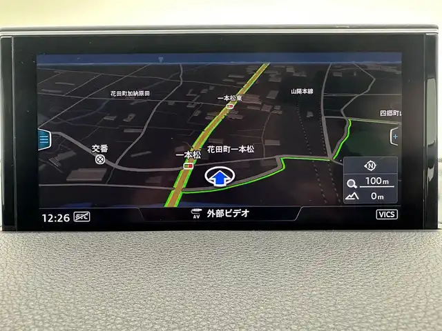 アウディ Ｑ７ 2．0TFSIクワトロ 兵庫県 2016(平28)年 5.1万km 白 純正ナビ/フルセグ CD DVD BT AUX USB/全方位モニター/レーダークルーズコントロール/衝突軽減ブレーキ/レーンキープアシスト/コーナーセンサー/パワーバックドア/ルーフレール/レザーシート/シートヒーター/パワーシート/電動格納サードシート/電子パーキング/オートホールド/LEDヘッドライト/オートライト/スマートキー