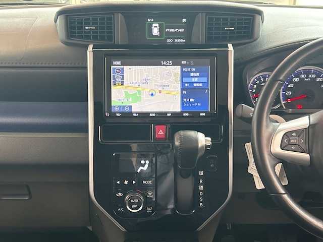 トヨタ タンク カスタムG 埼玉県 2020(令2)年 2.7万km ファインブルーマイカメタリック セーフティセンス/純正9インチメモリーナビ/ CD/DVD/BT/フルセグ/HDMI/バックカメラ/両側電動スライドドア/クルーズコントロール/シートヒーター/LEDヘッドライト/ETC/スマートキー/禁煙車