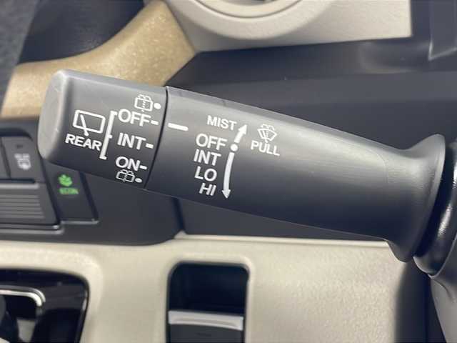 ホンダ Ｎ ＢＯＸ 岐阜県 2024(令6)年 0.2万km クリスタルブラックパール 8インチ純正ディスプレイオーディオ/　(ナビ/AM/FM/Bluetooth/フルセグTV)/バックカメラ/ホンダセンシング/衝突軽減ブレーキ/レーンキープアシスト/コーナーセンサー/レーダークルーズコントロール/LEDヘッドライト/オートハイビーム/片側パワースライドドア/電動パーキングブレーキ/スマートキー/純正フロアマット/純正ホイールキャップ
