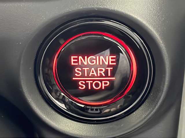 ホンダ Ｎ ＢＯＸ 岐阜県 2024(令6)年 0.2万km クリスタルブラックパール 8インチ純正ディスプレイオーディオ/　(ナビ/AM/FM/Bluetooth/フルセグTV)/バックカメラ/ホンダセンシング/衝突軽減ブレーキ/レーンキープアシスト/コーナーセンサー/レーダークルーズコントロール/LEDヘッドライト/オートハイビーム/片側パワースライドドア/電動パーキングブレーキ/スマートキー/純正フロアマット/純正ホイールキャップ