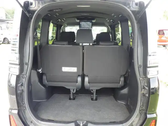 トヨタ ヴォクシー ZS 煌Ⅱ 千葉県 2020(令2)年 5万km ブラック ワンオーナー/Toyota Safety Sense/・プリクラッシュセーフティ/・レーンディパーチャーアラート/・オートハイビーム/クルーズコントロール/両側パワースライドドア/9インチ社外メモリーナビ/地デジTV/【DVD/CD再生機能　Bluetooth接続】/バックカメラ/フリップダウンモニター（PXH12X-R）/ドライブレコーダー/革巻きステアリング/ETC/LEDヘッドライト/フォグライト/ウインカーミラー/クリアランスソナー/純正16インチアルミホイル/スマートキー