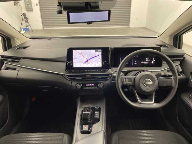 日産 ノート X 三重県 2021(令3)年 0.7万km ピュアホワイトパール 禁煙車/純正ナビ/AM/FM/BT/USB/HDMI/フルセグTV/スマホ連動/インテリジェントミラー/アラウンドビューモニター/BSM/置くだけ充電/電動パーキングブレーキ/クリアランスソナー/LEDライト/ETC/純正ドライブレコーダー/ステアリングリモコン/保証書