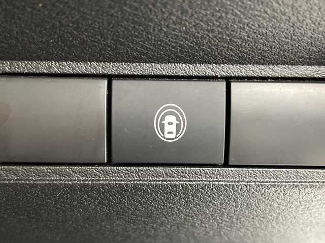 日産 ノート X 三重県 2021(令3)年 0.7万km ピュアホワイトパール 禁煙車/純正ナビ/AM/FM/BT/USB/HDMI/フルセグTV/スマホ連動/インテリジェントミラー/アラウンドビューモニター/BSM/置くだけ充電/電動パーキングブレーキ/クリアランスソナー/LEDライト/ETC/純正ドライブレコーダー/ステアリングリモコン/保証書