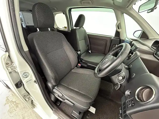 トヨタ スペイド F ジャック 愛知県 2015(平27)年 7.6万km ホワイトパールクリスタルシャイン 社外7型ＳＤナビ　/（フルセグＴＶ/BT/CD/DVD)/バックカメラ　　/前後ドラレコ　/ＥＴＣ　/片側パワスラ　/ドアバイザー　/ｎａｎｏｅ　/ＡＡＣ　/スマートキー　　/社外１５インチＡＷ　/純正フロアマット　/純正ＨＩＤヘッドライト