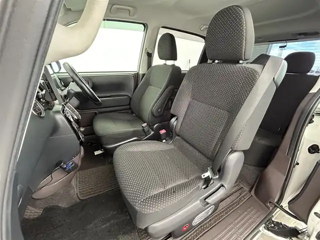 トヨタ スペイド F ジャック 愛知県 2015(平27)年 7.6万km ホワイトパールクリスタルシャイン 社外7型ＳＤナビ　/（フルセグＴＶ/BT/CD/DVD)/バックカメラ　　/前後ドラレコ　/ＥＴＣ　/片側パワスラ　/ドアバイザー　/ｎａｎｏｅ　/ＡＡＣ　/スマートキー　　/社外１５インチＡＷ　/純正フロアマット　/純正ＨＩＤヘッドライト