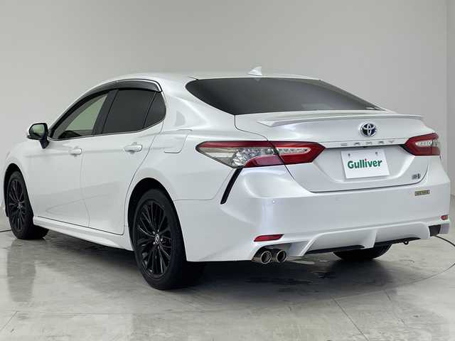 トヨタ カムリ WS ブラックエディション 茨城県 2020(令2)年 2.3万km プラチナホワイトパールマイカ 純正ナビ　バックモニター　衝突被害軽減ブレーキ　スマートキー　追従クルコン　シートヒーター　ＥＴＣ　ドラレコ　横滑り防止装置　ＢＳＭ　コーナーセンサー　プッシュスタート　純正１８インチアルミホイール