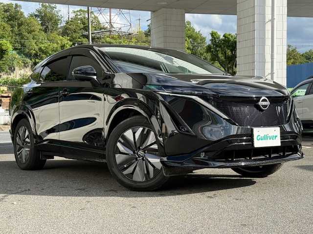 日産 アリア B9 e－4ORCE 大阪府 2024(令6)年 0.4万km 黒Ｍ /ワンオーナー//禁煙車//純正12.3インチワイドディスプレイナビ/・FM・AM・HDMI・Applecarplay・AndroidAuto・BT・フルセグTV・USB//ハーフレザーシート//前席メモリ付きパワーシート//全席シートヒーター//プロパイロット//デジタルインナーミラー//パワーバックドア//ステアリングヒーター//全周囲カメラ//プラズマクラスター//前・室内ドライブレコーダー//4WD//コーナーセンサー//置くだけ充電器//純正AW19インチ//保証書//取扱説明書//スペアキー//充電ケーブル