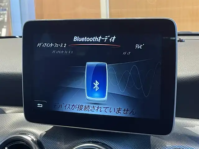 メルセデス・ベンツ ＧＬＡ２２０ 4マチック 宮城県 2019(令1)年 5.8万km ポーラホワイト プレミアムパッケージ/レーダーセーフティパッケージ/パノラミックスライディングルーフ/harman/kardonサウンドシステム/COMANDシステムHDDナビ/フルセグTV/バックカメラ/ブラックレザーシート/シートヒーター/メモリ機能付きパワーシート/キーレスゴー/パワーバックドア/LEDヘッドライト/純正18インチAW/ドライブレコーダー/ETC車載器