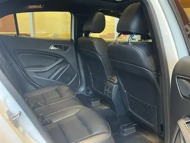 メルセデス・ベンツ ＧＬＡ２２０ 4マチック 宮城県 2019(令1)年 5.8万km ポーラホワイト プレミアムパッケージ/レーダーセーフティパッケージ/パノラミックスライディングルーフ/harman/kardonサウンドシステム/COMANDシステムHDDナビ/フルセグTV/バックカメラ/ブラックレザーシート/シートヒーター/メモリ機能付きパワーシート/キーレスゴー/パワーバックドア/LEDヘッドライト/純正18インチAW/ドライブレコーダー/ETC車載器