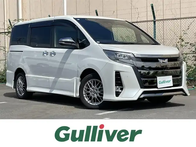 トヨタ ノア ハイブリッド Si ダブルバイビーⅢ 東京都 2021(令3)年 3.4万km ホワイトパールクリスタルシャイン ナビ　/ＴＶ　/バックカメラ　/両側電動　/ＥＴＣ　/前席シートヒーター　/クルーズコントロール　/コーナーセンサー　/Ｂｌｕｅｔｏｏｔｈ　/ＣＤ　/ＤＶＤ　/オートライト　/オートエアコン　/衝突被害軽減システム