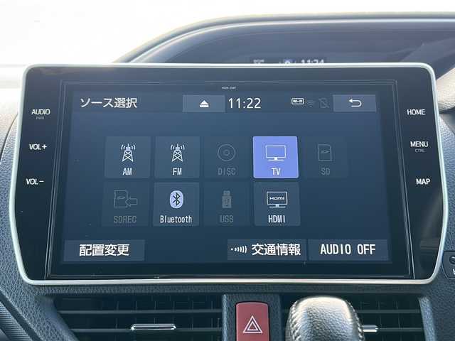 トヨタ ヴォクシー ZS 煌Ⅲ 三重県 2020(令2)年 4.1万km ブラック 純正10型ナビ /バックカメラ /両側パワースライドドア/ビルトインETC2.0/前後コーナーセンサー /前方ドライブレコーダー/USB給電 /クルーズコントロール /レーンキープアシスト/衝突軽減ブレーキ/ハーフレザーシート/LEDヘッドライト/オートハイビーム /オートライト/革巻きステアリング/ステアリングスイッチ/純正フロアマット /電動格納ミラー/禁煙車