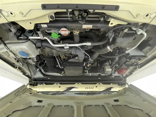 スズキ ジムニー XC 福島県 2020(令2)年 4万km シフォンアイボリーM 9型ナビ/CD/DVD/Bluetooth/フルセグテレビ/バックカメラ/セーフティサポート/・デュアルセンサーブレーキ/・誤発進抑制機能/・車線逸脱警報機能/・ふらつき警報機能/・先行車発進お知らせ機能/・標識認識機能/・ハイビーム/クルーズコントロール/LEDヘッドライト/オートライト/D/N席シートヒーター /ETC/プッシュスタート /スペアキー/スマートキー/ドライブレコーダー
