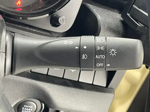 スズキ ジムニー XC 福島県 2020(令2)年 4万km シフォンアイボリーM 9型ナビ/CD/DVD/Bluetooth/フルセグテレビ/バックカメラ/セーフティサポート/・デュアルセンサーブレーキ/・誤発進抑制機能/・車線逸脱警報機能/・ふらつき警報機能/・先行車発進お知らせ機能/・標識認識機能/・ハイビーム/クルーズコントロール/LEDヘッドライト/オートライト/D/N席シートヒーター /ETC/プッシュスタート /スペアキー/スマートキー/ドライブレコーダー