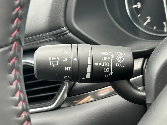 マツダ ＣＸ－５ XD スポーツアピアランス 埼玉県 2022(令4)年 2.5万km スノーフレイクホワイトパールマイカ 純正ナビ（Ｂｌｕｅｔｏｏｔｈ、フルセグＴＶ）/全方位カメラ/ＥＴＣ/電動リアゲート/４ＷＤ/ＵＳＢ入力端子/全席シートヒーター/Ｄ＋Ｎ席パワーシート/サンルーフ/純正フロアマット/純正アルミ/ＬＥＤヘッド/Qi置くだけ充電/ステアリングヒーター/BOSEスピーカー/プッシュスタート/アイドリングストップ/追従走行有クルコン/オートエアコン/スマートキー/横滑り防止装置/前後コーナーセンサー/オートライト/盗難防止装置/レーンキープアシスト/ダブルエアバッグ/衝突被害軽減システム