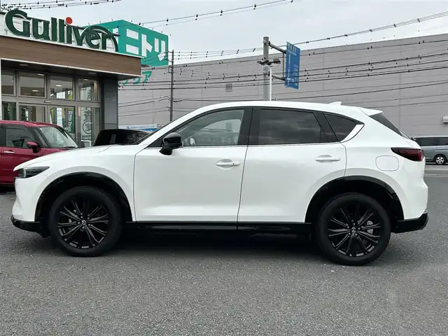 マツダ ＣＸ－５ XD スポーツアピアランス 埼玉県 2022(令4)年 2.5万km スノーフレイクホワイトパールマイカ 純正ナビ（Ｂｌｕｅｔｏｏｔｈ、フルセグＴＶ）/全方位カメラ/ＥＴＣ/電動リアゲート/４ＷＤ/ＵＳＢ入力端子/全席シートヒーター/Ｄ＋Ｎ席パワーシート/サンルーフ/純正フロアマット/純正アルミ/ＬＥＤヘッド/Qi置くだけ充電/ステアリングヒーター/BOSEスピーカー/プッシュスタート/アイドリングストップ/追従走行有クルコン/オートエアコン/スマートキー/横滑り防止装置/前後コーナーセンサー/オートライト/盗難防止装置/レーンキープアシスト/ダブルエアバッグ/衝突被害軽減システム
