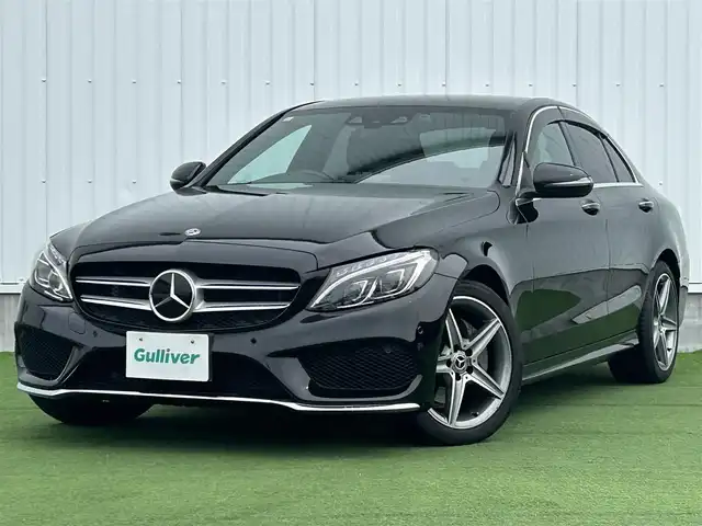 メルセデス・ベンツ Ｃ２００ アバンギャルド AMGライン 香川県 2017(平29)年 2.1万km 黒 ワンオーナー/純正SDナビ/(BT/DVD/フルセグTV)/バックカメラ/アクティブディスタンスアシストディストロニック/パドルシフト/革巻きステアリング/ブラインドスポットモニター/レザーシート/メモリー付きパワーシート/シートヒーター/LEDヘッドライト/オートライト/純正18インチアルミ/革巻きステアリング/レーンキープアシスト/ISOTIX/Wサイド、カーテンエアバック/取扱説明書/プッシュスタート/スペアキー有(1本)