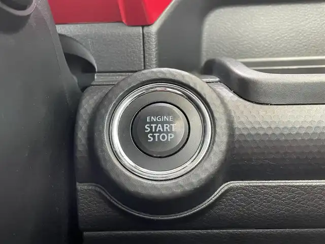 スズキ クロスビー HYBRID MZ 佐賀県 2018(平30)年 4.5万km スーパーブラックパール 3トーンコーディネート ターボ/デュアルセンサーブレーキサポート/リアセンサー/クルーズコントロール/純正8型ナビ/・全方位カメラ/・フルセグTV/BT/CD/DVD/純正16インチAW/LEDヘッドライト/フォグランプ/オートライト/パドルシフト/シートヒーター/ETC/プッシュスタート/アイドリングストップ/スペアキー×１/取扱説明書/保証書