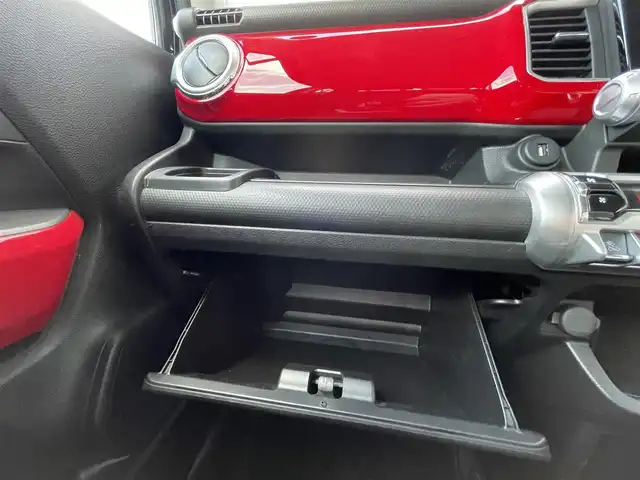 スズキ クロスビー HYBRID MZ 佐賀県 2018(平30)年 4.5万km スーパーブラックパール 3トーンコーディネート ターボ/デュアルセンサーブレーキサポート/リアセンサー/クルーズコントロール/純正8型ナビ/・全方位カメラ/・フルセグTV/BT/CD/DVD/純正16インチAW/LEDヘッドライト/フォグランプ/オートライト/パドルシフト/シートヒーター/ETC/プッシュスタート/アイドリングストップ/スペアキー×１/取扱説明書/保証書